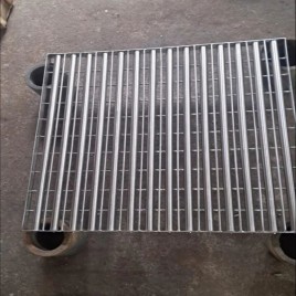 Rectangular Benco Magnetic Hopper