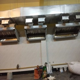 Rectangular Commercial Kitchen Chimney Hood, Capacity: 1000 m3/h, For Restaurant