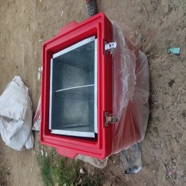 Red Ice Cream Trolly Freezer