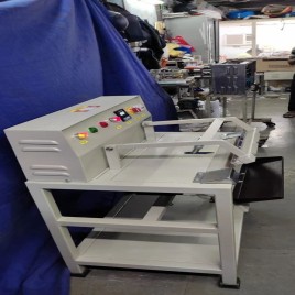 Retort Pouches - Pneumatic Sealing Machine