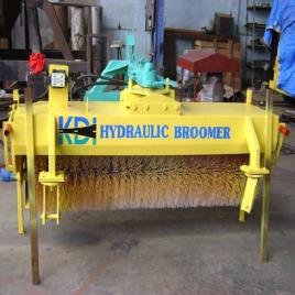 Road Cleaning Machine In India, For Industry
