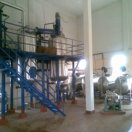 Roman Chamomile Flower & Buds Oils Distillation Plants, Capacity: 5 TPD