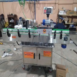 Round Bottle Labeling Machine