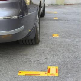 S3PL Yellow Plastic White Road Stud