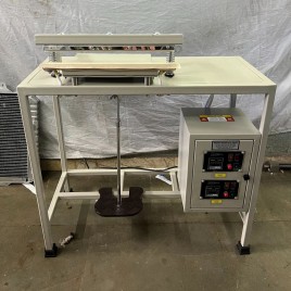 Sanitary Napkin Sealing Machine