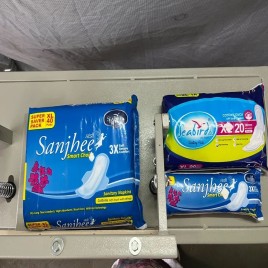 Sanitary Napkin Sealing Machine