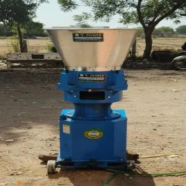 Saw Dust Pallet Making Machine 30HP, 500KG/HR