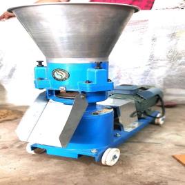 SAWDUST Biomass Pellet Making Machine, Automation Grade: Semi-Automatic