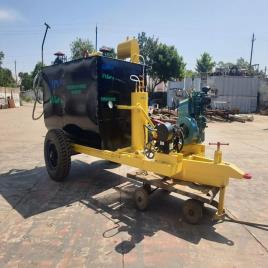 Semi Automatic Bitumen Sprayer, For Road Construction Work, Capacity: 3 To 3.5 Ton