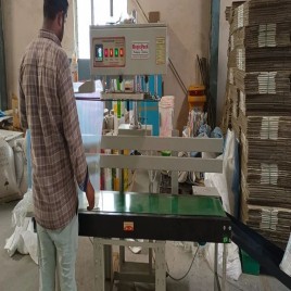 Semi-Automatic Continue Heavy- Duty Head Adjustable Sealing Machine, 500 pouch/hour