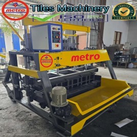 SEMI Automatic Hollow Block Making Machine, Capacity: 1000 Blocks per Hour