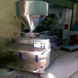 Semi automatic paste filling Machine
