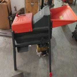 Semi-Automatic Powder Coated Maize Sheller, Single Phase