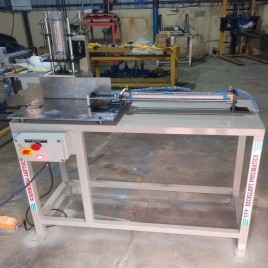 Semi Automatic Tissue Packing Machine