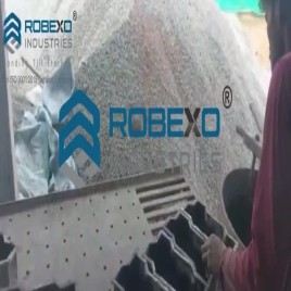 Semi-Automatic Vibrating Table, For Construction