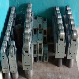 Silver Stainless Steel 304 SS Roller Entry Guide Box