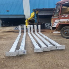 Single-Arm 6 MTR SQUARE POLE, For Street