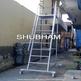Small HDPE Wheel Aluminum Tower Ladder