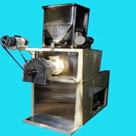 Snacks 3 Phase Cheese Ball Extruder Machine, 20 HP, Capacity: 100 Kg Per Hour