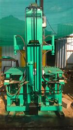 Solid Block Cement Press Paving Machine, Size: 3 x 4 x 9,3 x 5 x 10