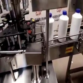 Square Bottle Capping Machine