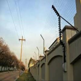 SS 2 Ft Commercial Electric Fence Products, For Fencing, 220 V