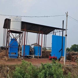 SS 304 AROMATIC OIL STEAM DISTILLATION UNIT MANUFACTURER IN INDIA, Capacity: 500 liter