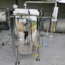 SS 304 Steam Cum Hydrodistillation Unit