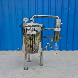 SS 304 Steam Cum Hydrodistillation Unit, Capacity: 500 liter