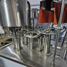 S.s. Bottle filling machine in South africa, Power Consumption: 10 HP, Filling Range: 200ml To 2 Liter