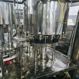 S.s. Bottle Filling Machine in Botswana, Power Consumption: 10 HP, Filling Range: 200ml To 2 Liter