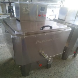 SS Dairy Processing Plant and Equipment, Capacity: 2000 litres/hr, Automation Grade: Semi-Automatic