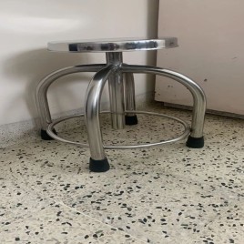 Stainless Steel Medical And Doctor Stool, Without Back Cushion, Polished