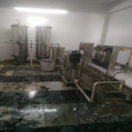 Stainless Steel Mineral Water Plant, 20 BPM