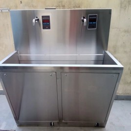 Stainless Steel Multi-Station Surgical Scrub Sink Station, Foot