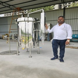 STEEL Hydrosol Distillation Machine, Capacity: 2000 LPH
