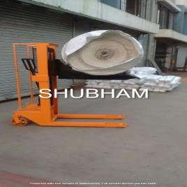 Steel Shubham Engineering Industrial Reel Stacker, for Material Handling