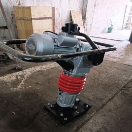 Tamping Earth Rammer
