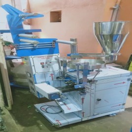 Tea Pouch Packaging Machine, 500 Pouch/Hour
