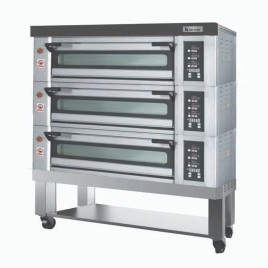 Three Deck Gas Oven - 6 Trays