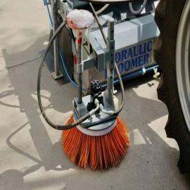 Tractor Attached Hydraulic Broomer