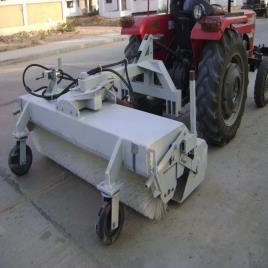 Tractor Mounted Hydraulic Road Sweeper Machine, 350 Kg