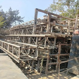 Trolley Heavy Refurbished Spartan Passenger Cum material Lift, For Construction