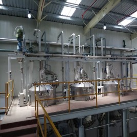Tube Rose Flower & Buds Oils Distillation Plants, Capacity: 5 TPD