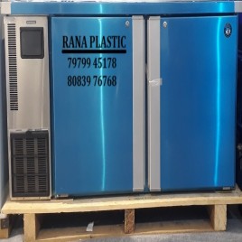 Undercounter Refrigerator Freezer, Metal Door, 4