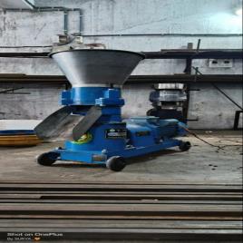 Vinspire 3HP Cattle Feed Pallet Machine, 30-40KG/HR