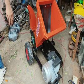 Vinspire Wood Chipper Machine