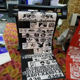 Vinyl Cutting Plotter Machine si machine