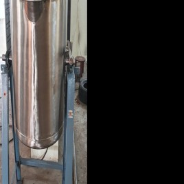 Water Ss Fabtech Industrial Tilting Tank 200 To 1000 Ltr Capacity, Storage Capacity: 1000-5000 L