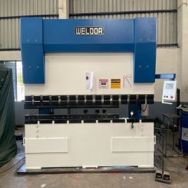 Weldor Mild Steel CNC Synchro Press Brake, For Industrial, Automation Grade: Automatic